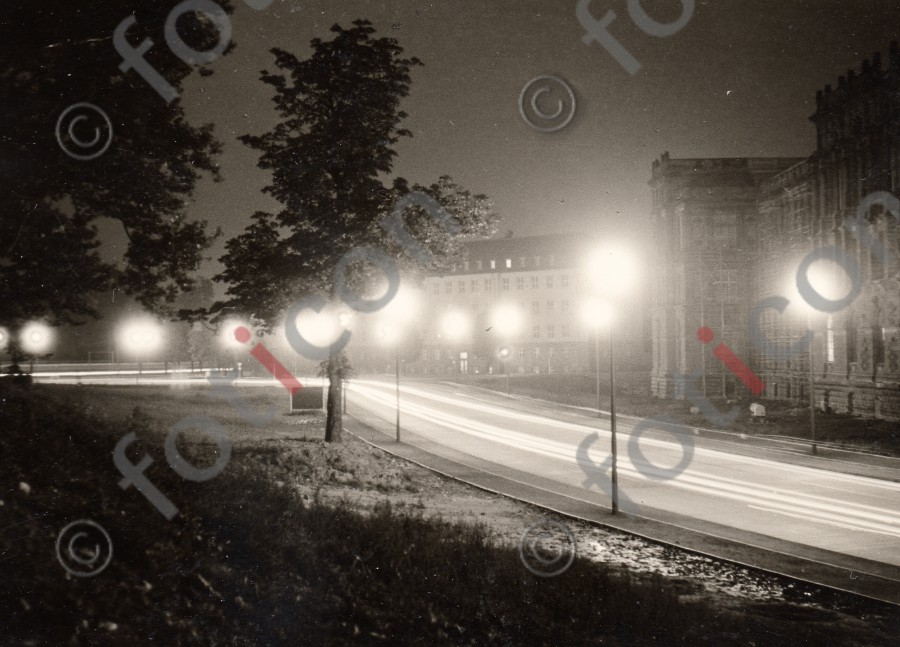 Kunstakademie (foticon-duesseldorf-0014.jpg)